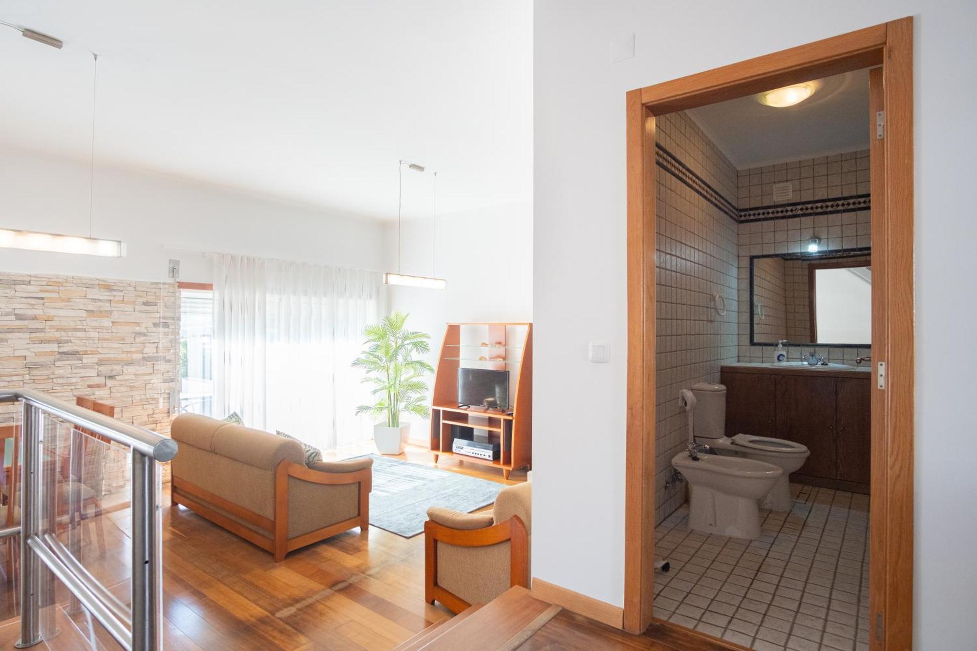8 Rodrigues Family House - Villa With Patio Nazaré Zewnętrze zdjęcie